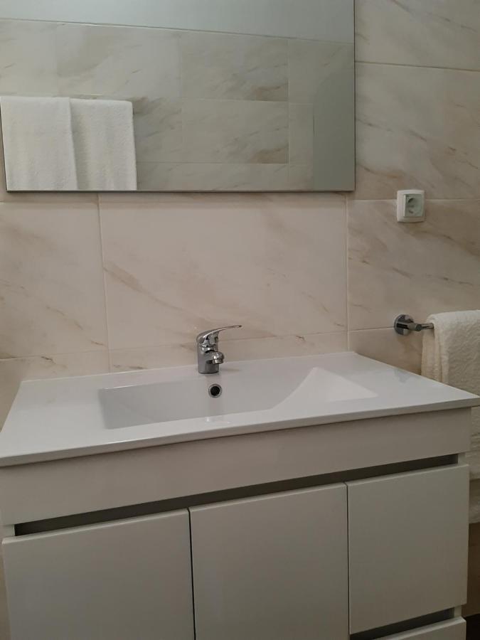 サンティアゴ・ド・カセーンAlojamento Ferreira - Apartamento Bアパートメント エクステリア 写真
