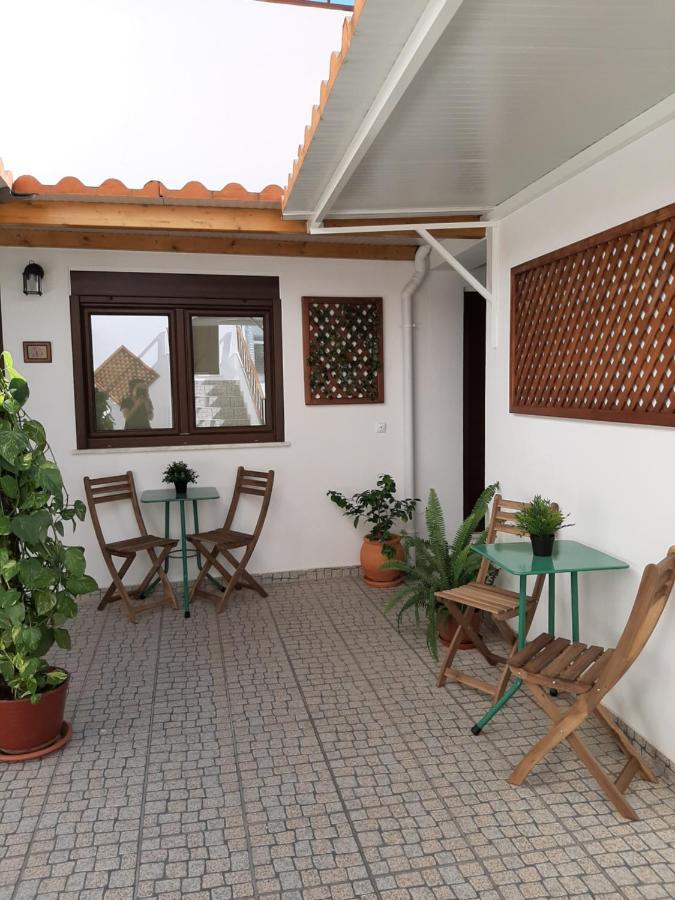 サンティアゴ・ド・カセーンAlojamento Ferreira - Apartamento Bアパートメント エクステリア 写真