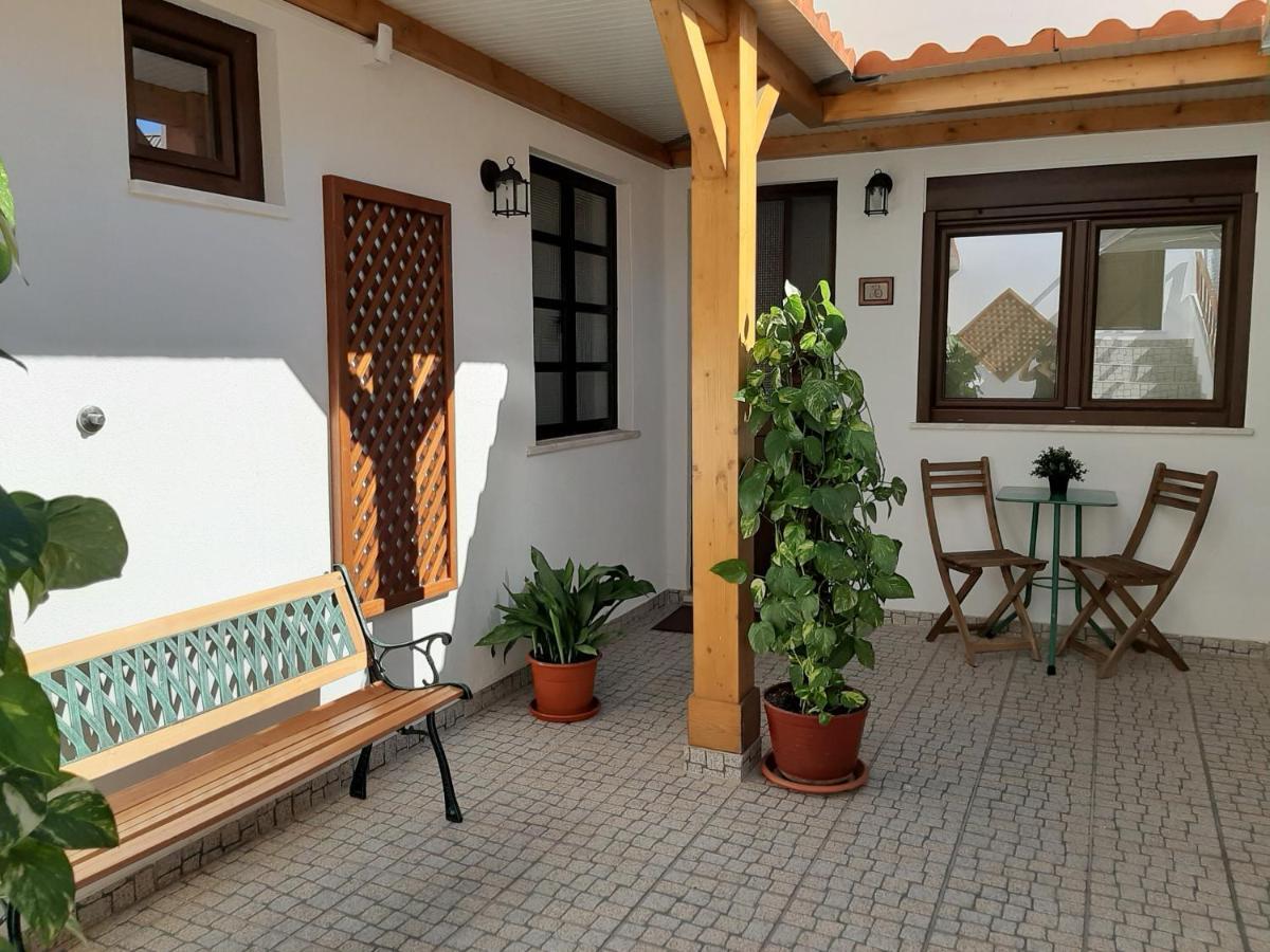 サンティアゴ・ド・カセーンAlojamento Ferreira - Apartamento Bアパートメント エクステリア 写真